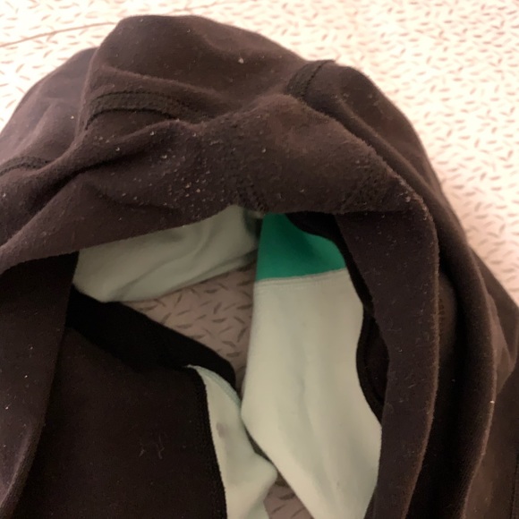 Lululemon Cropped Black leggings - Picture 8 of 9